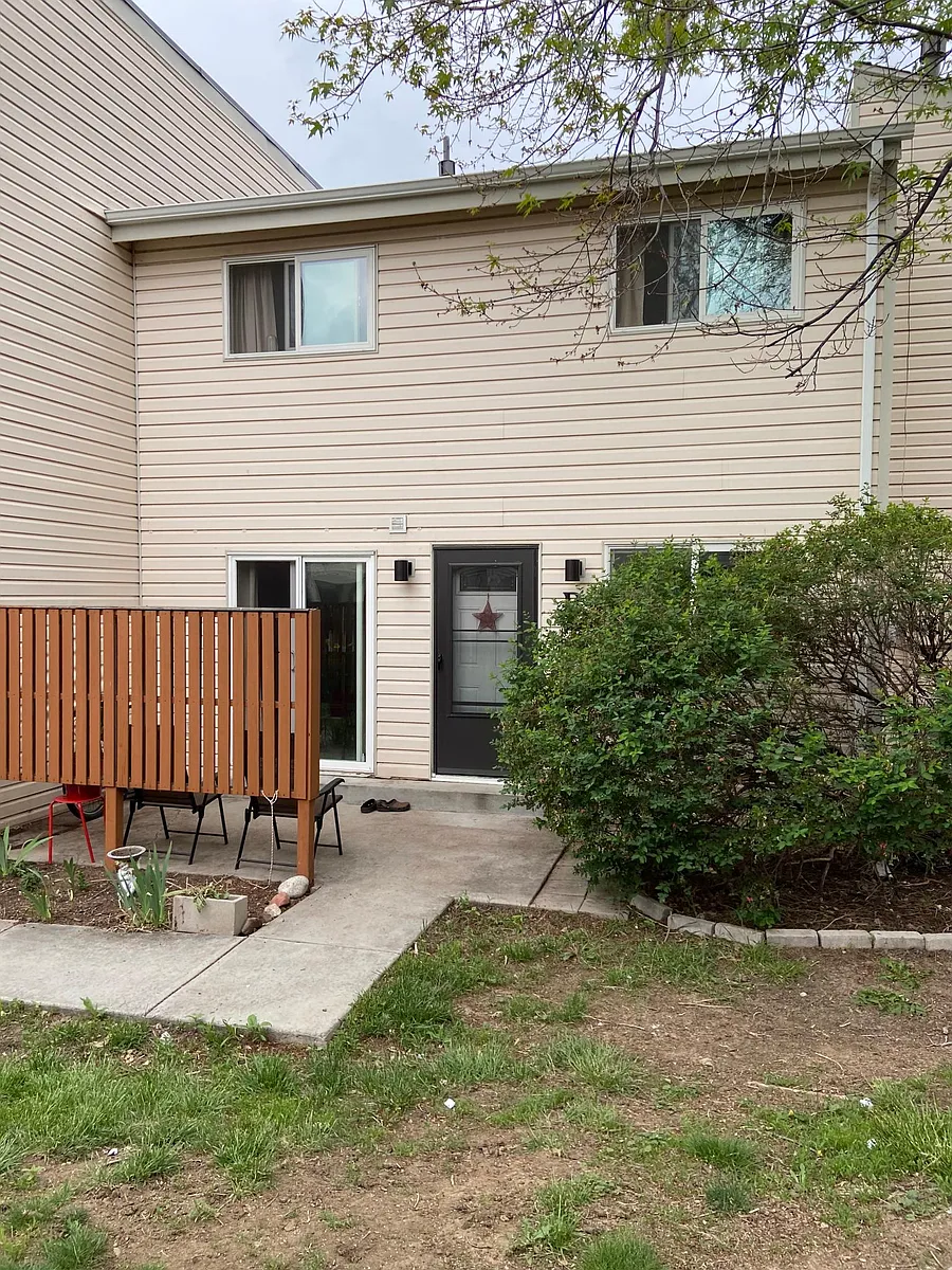 Building Photo - 3720 Iris Ave #B