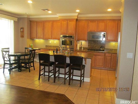 4th image of 8229 Jose Bento Way