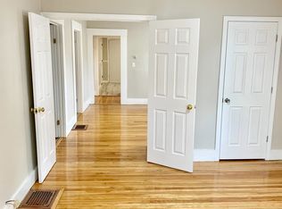 12 Walter St, Lynn, MA 01902
