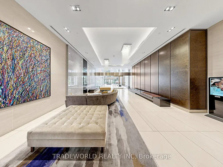 386 Yonge St #3709 — Photo 4