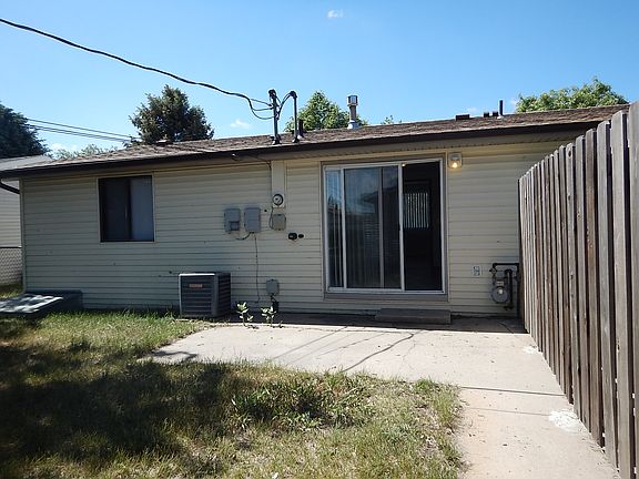 2nd image of 2421 W 5th St