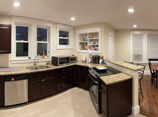 219 Metacom Ave #1 & 2, Bristol, RI 02809