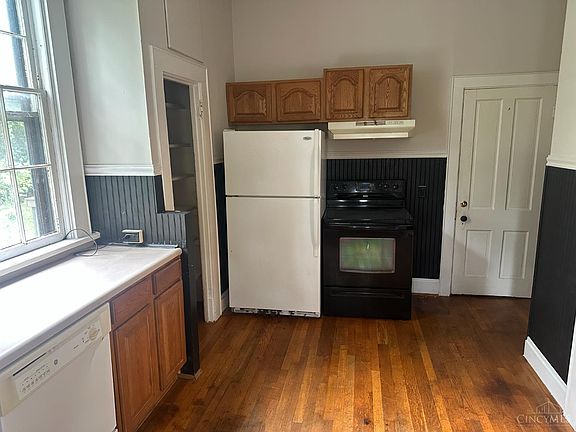 5th image of 2218 Salvador St