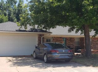 912 Primrose Dr, Duncan, OK 73533