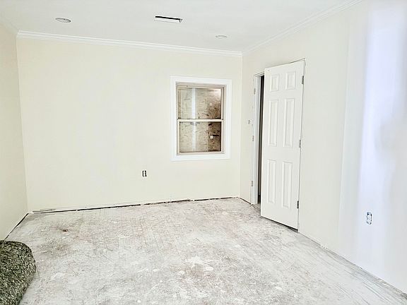 5th image of 2217 Valmar St