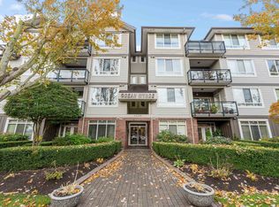 15368 17a Ave #210, Surrey, BC V4A1V3