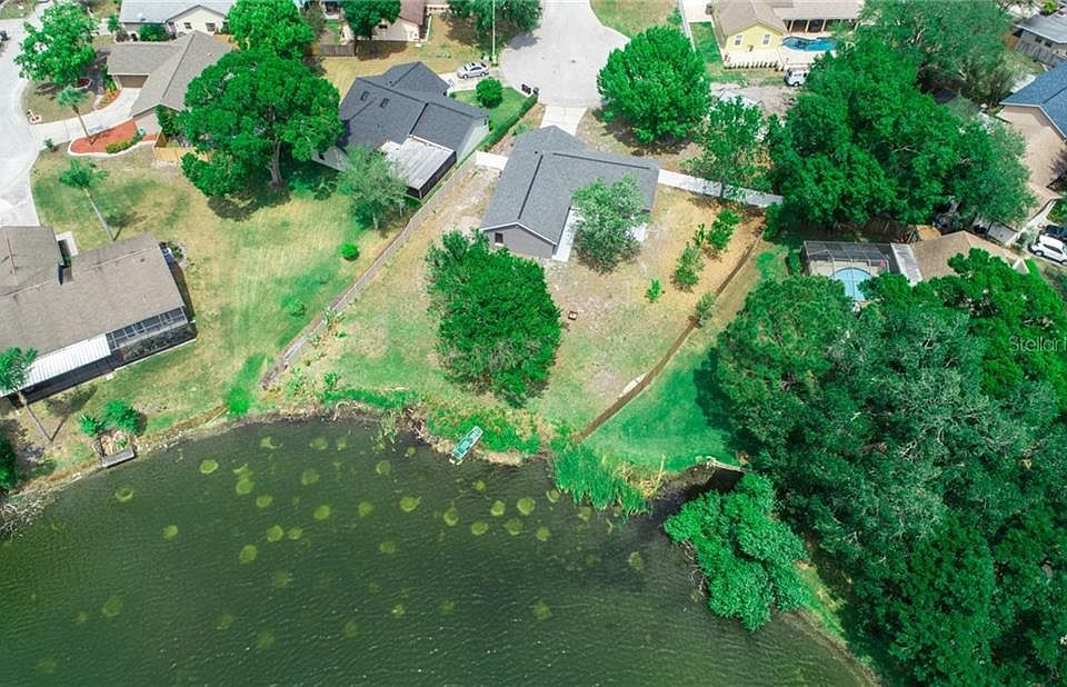 2nd image of 6702 Paradise Bay Way
