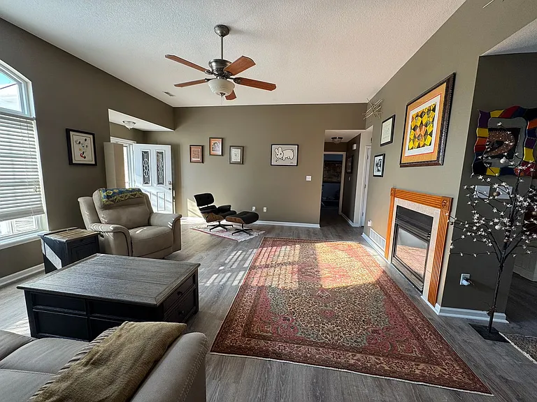 2603 Oakfield Dr — Photo 6