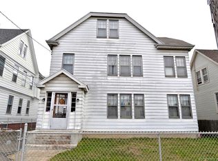 215 Peck Ave, West Haven, CT 06516