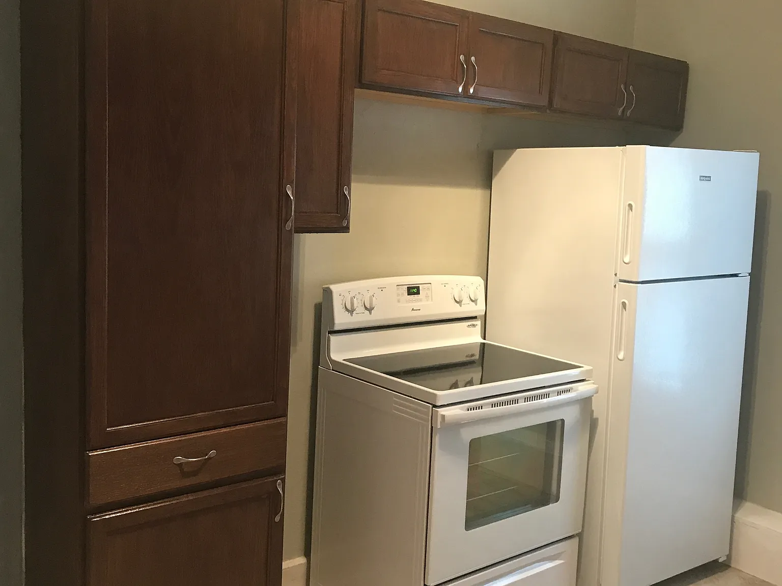 1I: Waterman Apartments - 6009-A — Photo 2