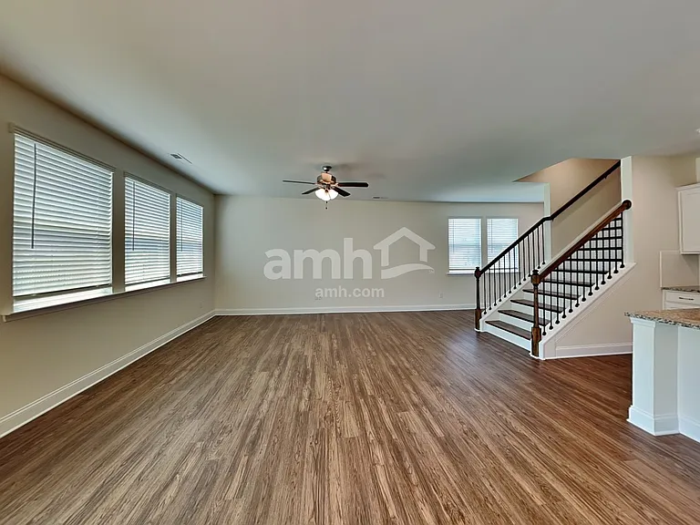4911 Trayton Ave — Photo 7