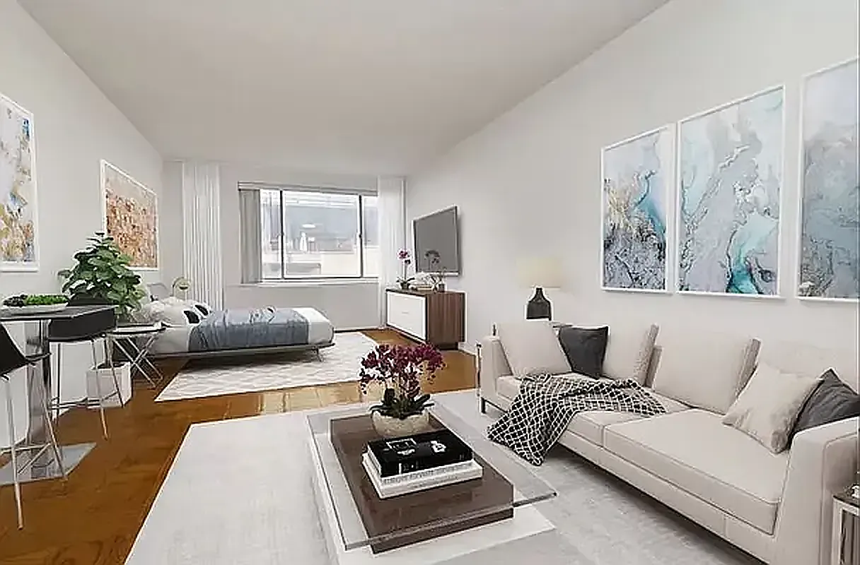 220 East 24th Street — Photo 1
