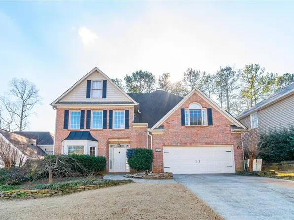 5274 Monarch Pine Ln, Peachtree Corners, GA 30071