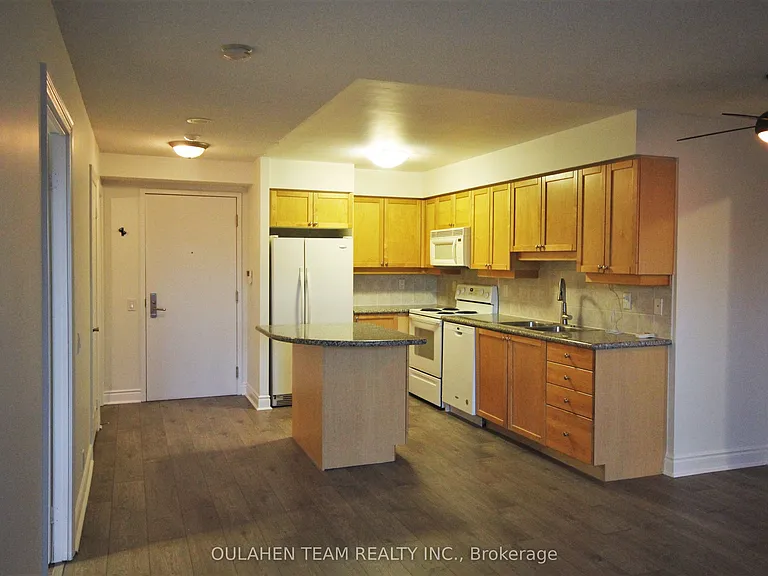 80 Harrison Garden Blvd #219 — Photo 24