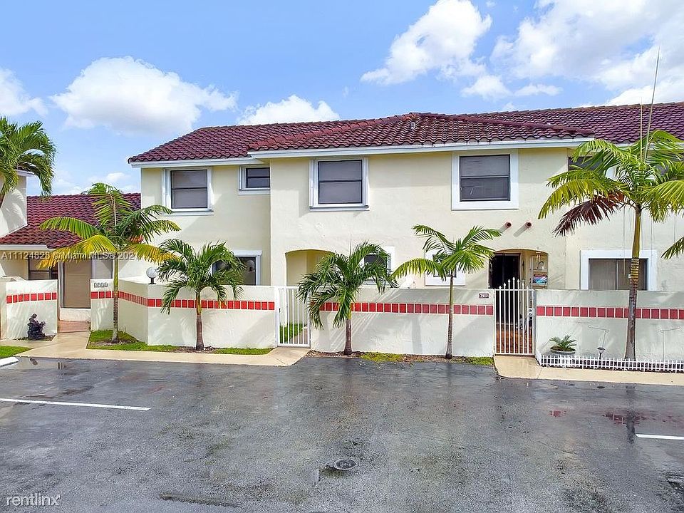 1st image of 2909 San Remo Cir #2909