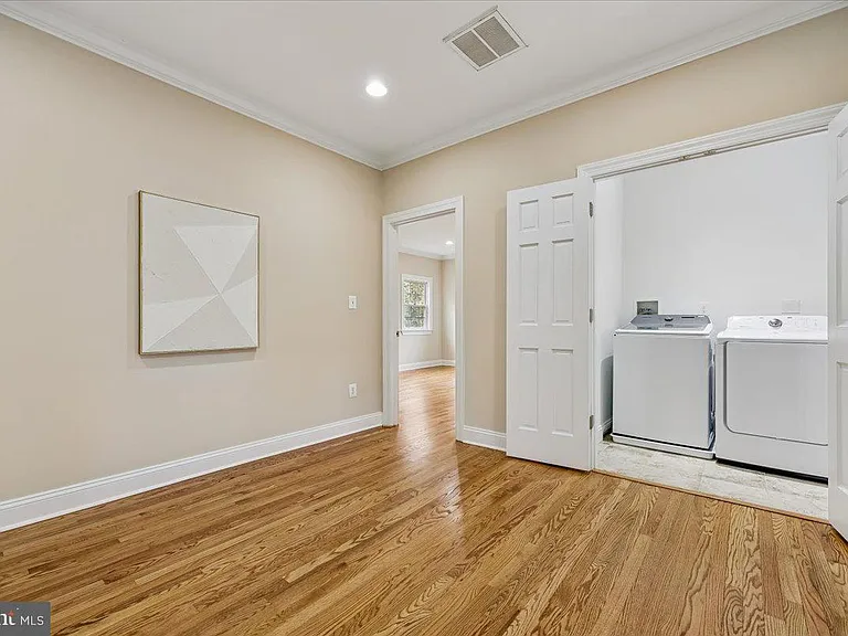 4902 Derussey Pkwy — Photo 73