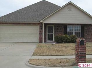 716 N Spruce Ave, Bartlesville, OK 74006