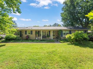 102 Essex Ct, Tullahoma, TN 37388