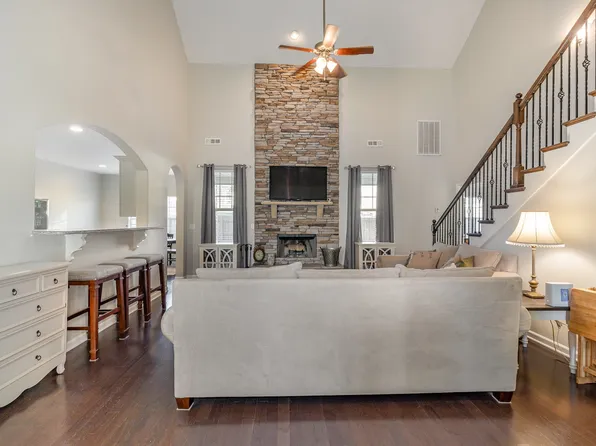 7407 Holly Leaf Way, Fairview, TN 37062