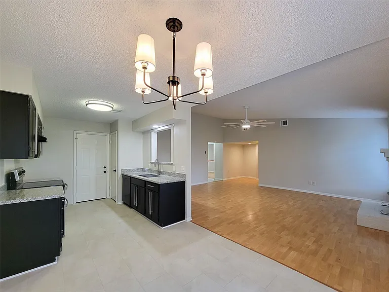 14403 Cypress Branch Dr — Photo 7