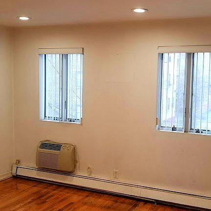 4th image of 1287 Shore Pkwy