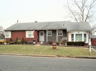 92 Irvington Ave, Somerset, NJ 08873