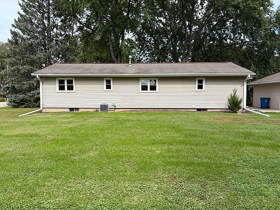 Backyard w/extra lot