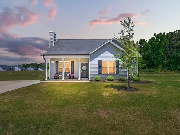 57 Overdrift Ct, Selma, NC 27576