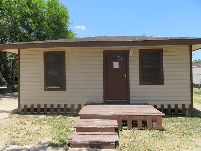 1st image of 1103 W San Juan Cir