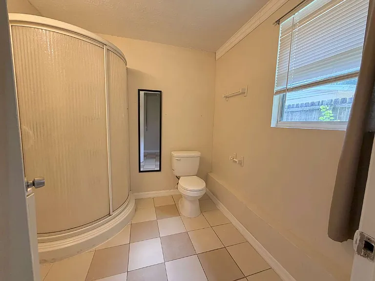 6606 Jackson St — Photo 17