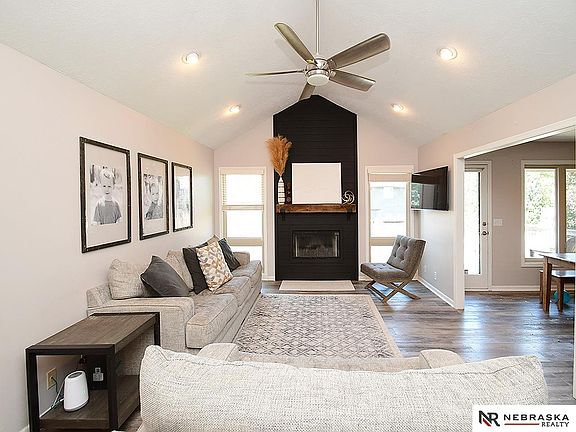 3rd image of 21824 Plum Creek Dr