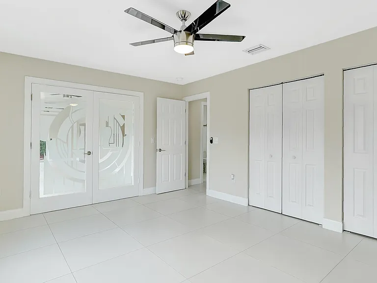 1412 NE 53rd Ct — Photo 33