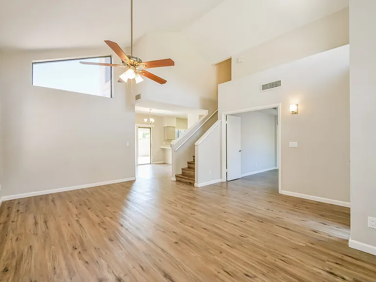 1338 N Brittany Ln — Photo 6
