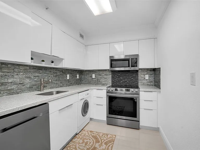 2501 S Ocean Dr #1521 — Photo 25