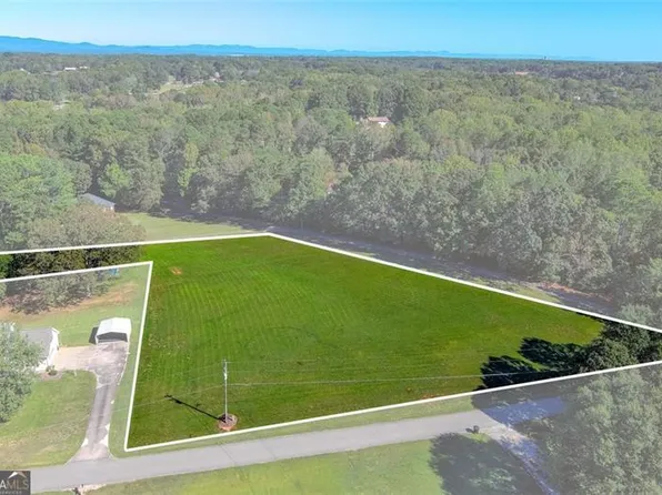 709 Lummus Rd, Cumming, GA 30040