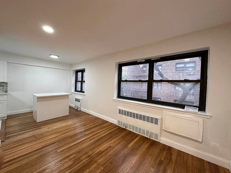 9410 59th Ave Elmhurst, NY, 11373 Apartments for Rent Zillow