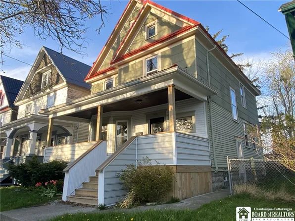 606 Swan St, Dunkirk, NY 14048