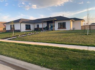 4205 N Astoria Dr, Sioux Falls, SD 57107