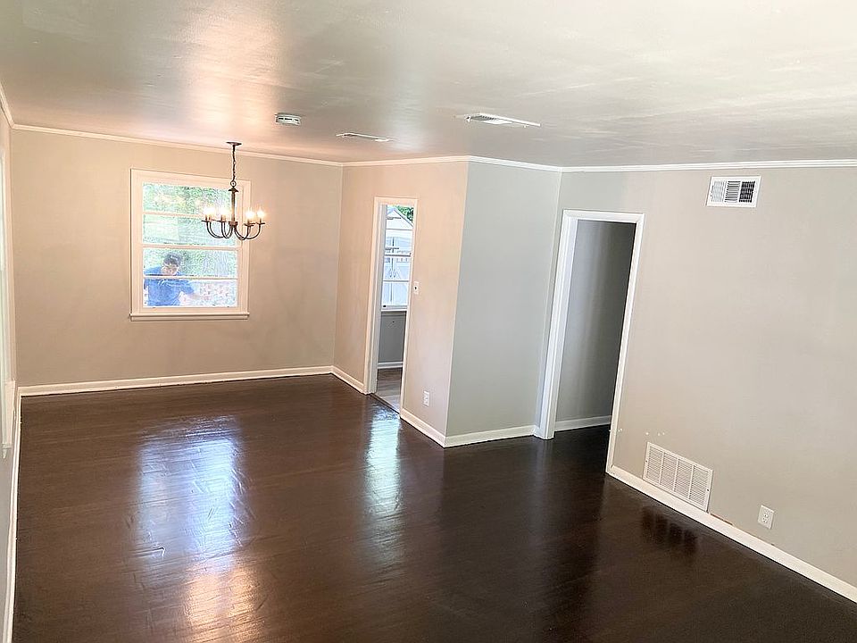 1st image of 3650 Windemere Dr