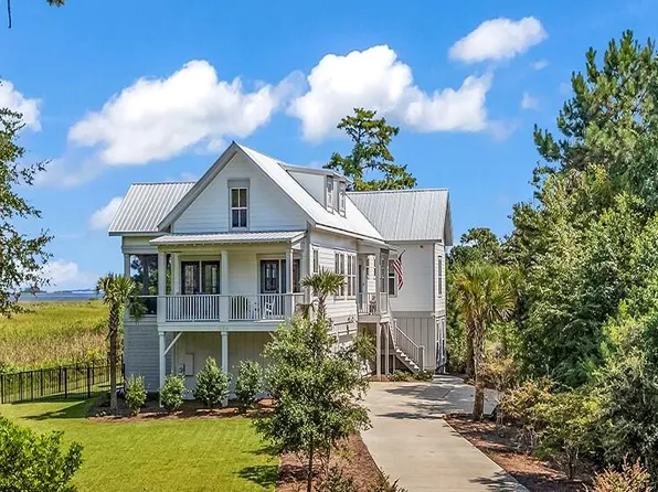 379 Richfield Rd, Georgetown, SC 29440