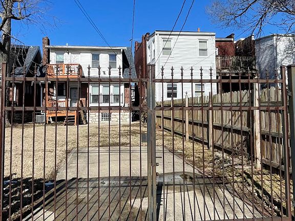 5th image of 5956 Pershing Ave
