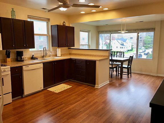 5th image of 1397 Brown St APT 2