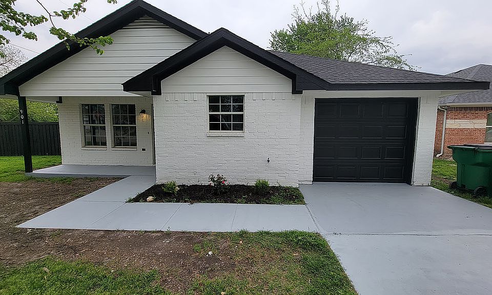1st image of 901 Wilcox St