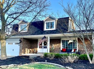 2725 Broadmoor Dr, Rochester Hills, MI 48309