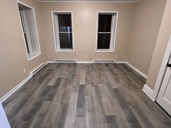 4th image of 2129 Delmar Ave #C