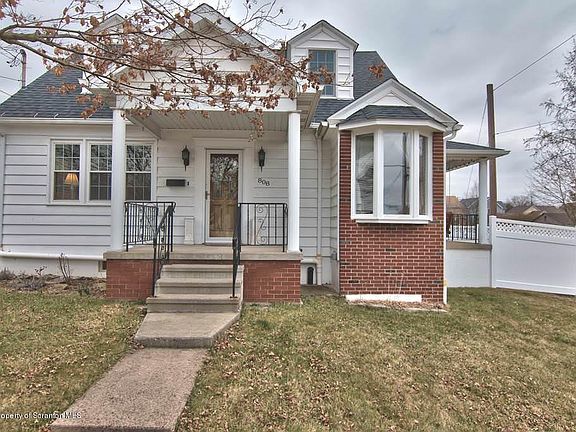 2nd image of 808 Price St