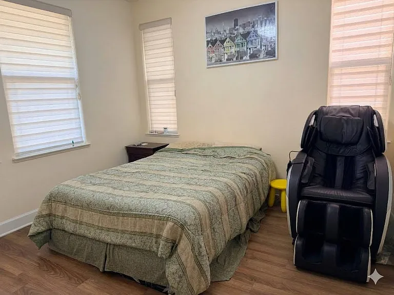 Downstairs bedroom