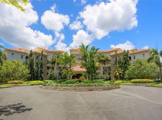500 Plantation Village Dr, Dorado, PR 00646
