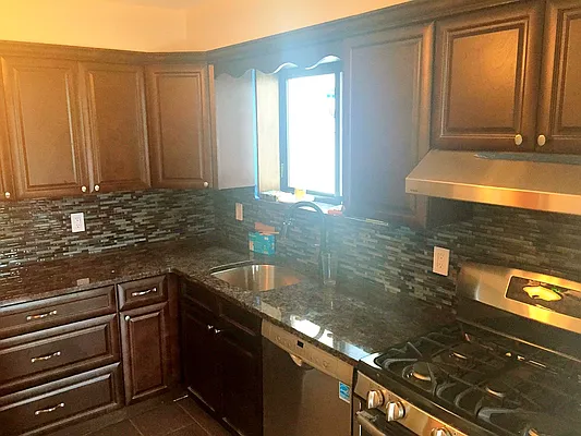 Rented by Rapid Realty Cobble Hill | media 5