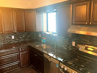 Rented by Rapid Realty Cobble Hill